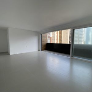 Apartamento em Predial, Torres