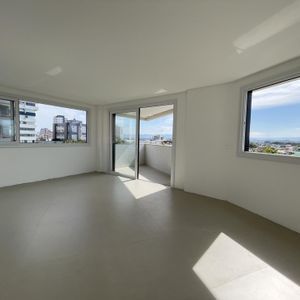 Apartamento em Predial, Torres