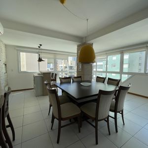Apartamento em Praia Grande, Torres