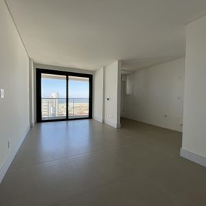 Apartamento em Predial, Torres