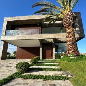 Residencial em Ocean Side, Torres/RS - foto 1