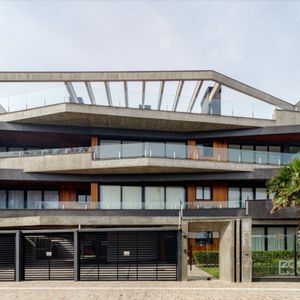Apartamento de 74m² com 2 Dormitórios no Ed. Essenza na Praia da Cal em Torres
