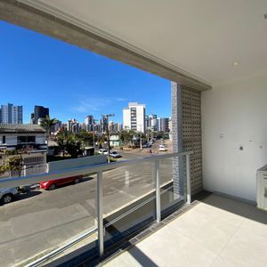 Flat moderno e aconchegante, ideal para quem busca conforto e praticidade.