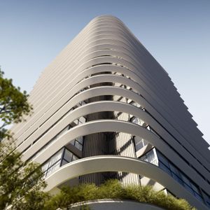 Apartamento 503 no Edifício Atlântico — Av. Carlos Barbosa, Torres/RS | 85m², 2 Suítes, Vista Mar
