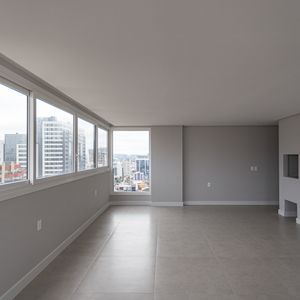 Residencial em Centro, Torres/RS - foto 1