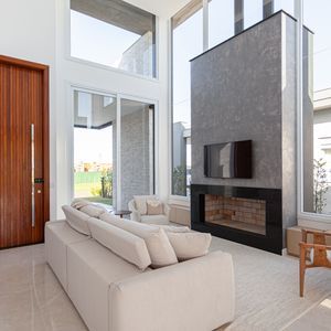 Casa de 263m² com 3 Suítes e Piscina no Condomínio Reserva das Águas em Torres