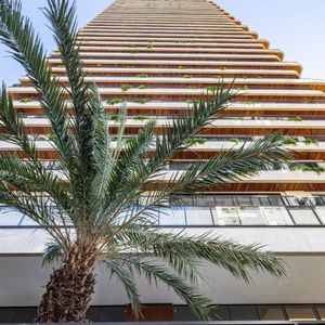 Penthouse no Jardim de Monet com 560 m², 5 suítes e piscina privativa