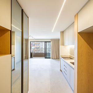 Apartamento para locação no FR Bueno Municipal com 1 suíte e 76 m², no Setor Bueno, Goiânia