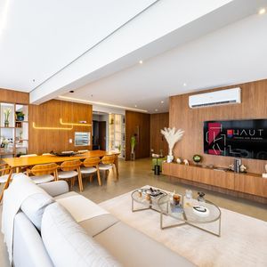 Apartamento mobiliado e decorado à venda no Blanc Casa Design com 175 m²