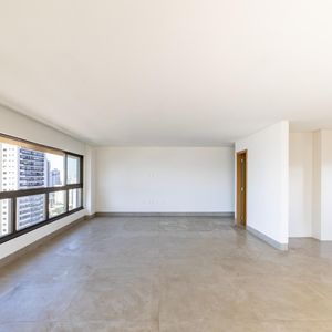 Apartamento no Treze36 , Marista , 239 m², 3 Suítes, nascente e vista urbana