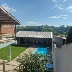 Casa térrea no Jardim Colônia em Jacareí - imagem 5