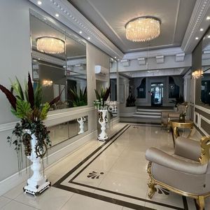 Hall 1