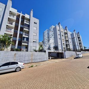 Apartamento com 55m² e 2 dormitórios no bairro Universitário em Lajeado para Alugar