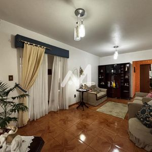 Casa com 348m² e 4 dormitórios no bairro Montanha em Lajeado para Comprar