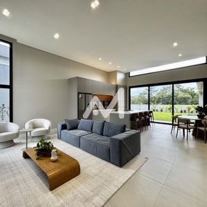 Casa de Condomínio com 220m² e 3 dormitórios no bairro Conventos em Lajeado para Comprar