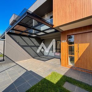 Sobrado com 119m² e 2 dormitórios no bairro Moinhos D'água em Lajeado para Comprar