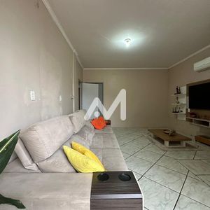 Casa com 310m² e 4 dormitórios no bairro Montanha em Lajeado para Comprar