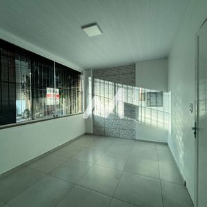 Apartamento com 60m² e 2 dormitórios no bairro Hidráulica em Lajeado para Alugar