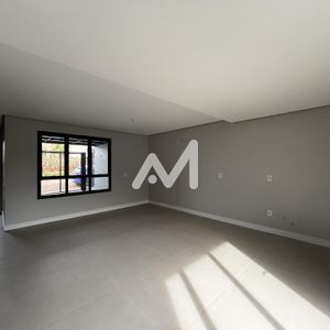 Sobrado com 119m² e 2 dormitórios no bairro Moinhos D'água em Lajeado para Comprar