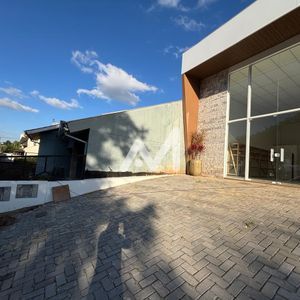 Loja com 80m² no bairro Universitário em Lajeado para Alugar