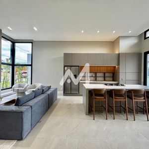 Casa de Condomínio com 220m² e 3 dormitórios no bairro Conventos em Lajeado para Comprar