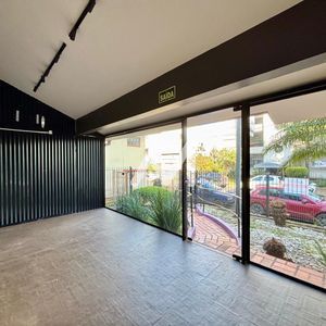 Casa Comercial com 400m² e 4 dormitórios no bairro Américano em Lajeado para Alugar