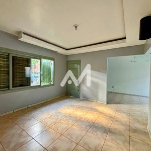 Casa Comercial com 204m² e 3 dormitórios no bairro Centro em Lajeado para Alugar