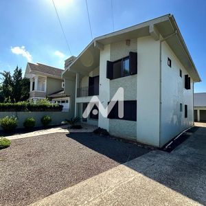 Casa com 194m² e 6 dormitórios no bairro Alto do Parque em Lajeado para Comprar