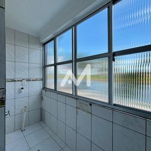 Apartamento com 60m² e 1 dormitório no bairro Centro em Lajeado para Alugar