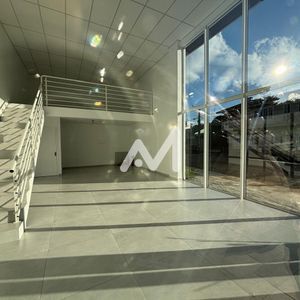 Loja com 80m² no bairro Universitário em Lajeado para Alugar