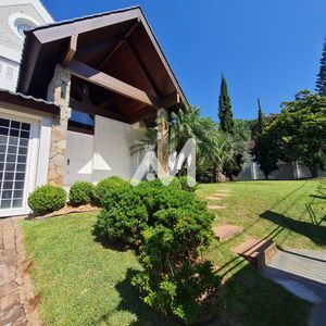 Casa com 660m² e 4 dormitórios no bairro Alto do Parque em Lajeado para Comprar