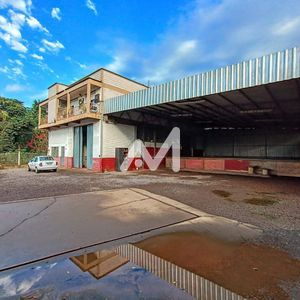 Pavilhão com 516m² e 1 dormitório no bairro Montanha em Lajeado para Alugar