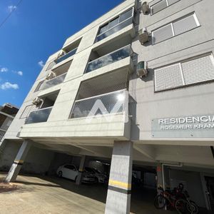 Apartamento com 64m² e 2 dormitórios no bairro Centenário em Lajeado para Alugar