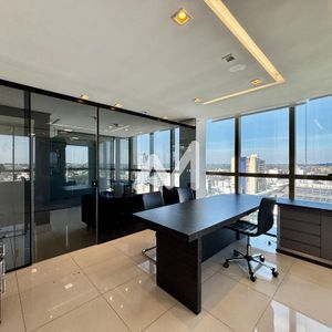 Sala Comercial com 83m² no bairro Centro em Lajeado para Comprar