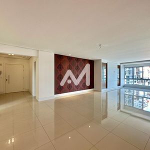 Apartamento com 176m² e 3 dormitórios no bairro Américano em Lajeado para Comprar