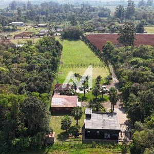 Chácara com 308m² e 3 dormitórios no bairro Costão em Estrela para Comprar ou Alugar
