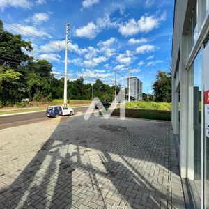 Loja com 736m² no bairro Universitário em Lajeado para Alugar