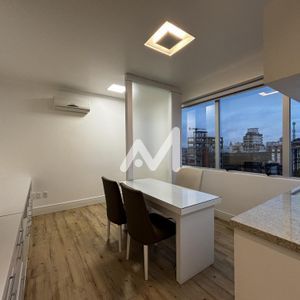 Sala Comercial com 90m² no bairro Centro em Lajeado para Comprar ou Alugar