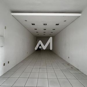 Loja com 80m² no bairro Centro em Lajeado para Alugar