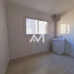 Apartamento com 75m² e 2 dormitórios no bairro São Cristóvão em Lajeado para Alugar
