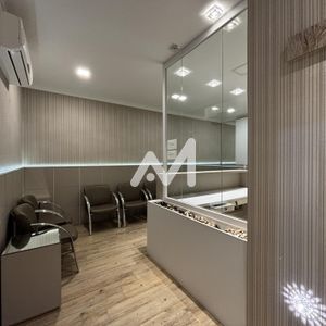 Sala Comercial com 90m² no bairro Centro em Lajeado para Comprar ou Alugar