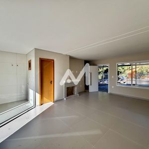 Sobrado com 94m² e 3 dormitórios no bairro Universitário em Lajeado para Comprar