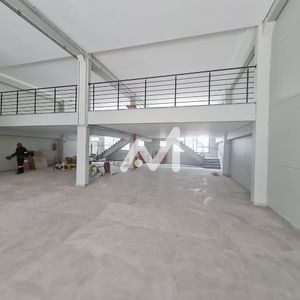 Loja com 172m² no bairro Centro em Lajeado para Alugar