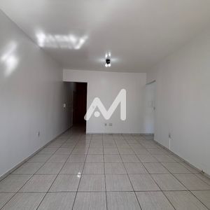 Apartamento com 70m² e 2 dormitórios no bairro Centro em Lajeado para Alugar