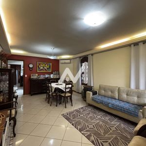 Casa com 147m² e 3 dormitórios no bairro Universitário em Lajeado para Comprar