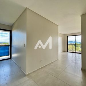 Apartamento com 55m² e 2 dormitórios no bairro Universitário em Lajeado para Comprar