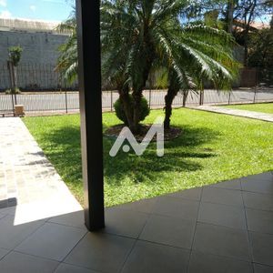 Casa com 321m² e 3 dormitórios no bairro Florestal em Lajeado para Comprar