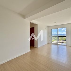 Apartamento com 71m² e 3 dormitórios no bairro Universitário em Lajeado para Alugar