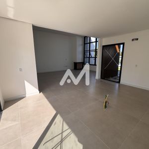 Casa com 189m² e 3 dormitórios no bairro Universitário em Lajeado para Comprar
