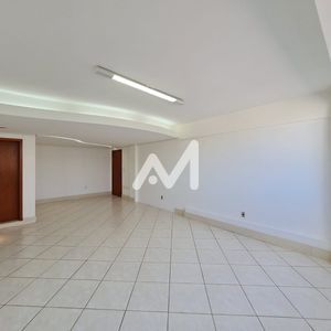 Sala Comercial com 51m² no bairro Centro em Lajeado para Alugar